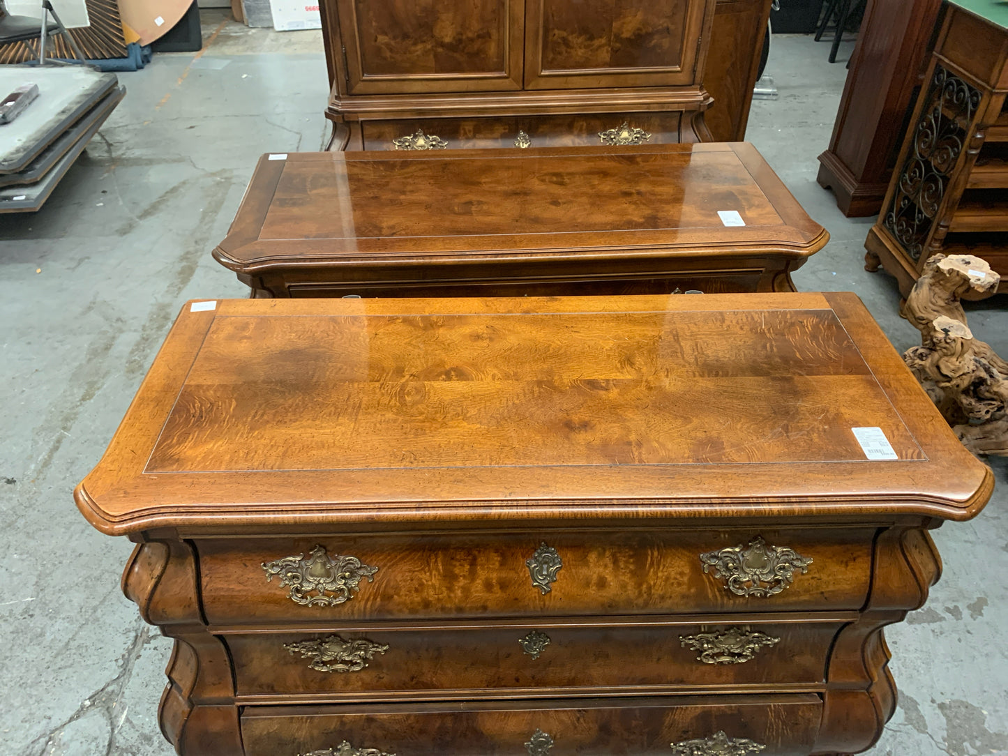 Henredon Louis XV French Provincial Bombe Chest