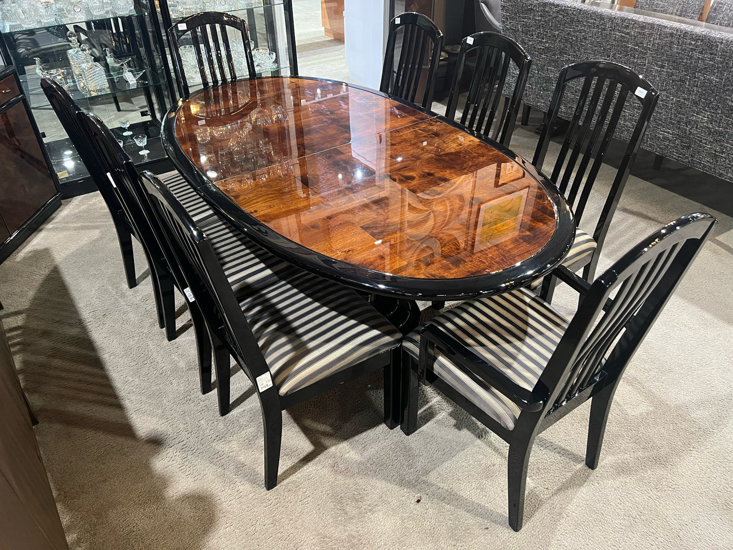 Henredon Dark Wood Scene III Dining Table