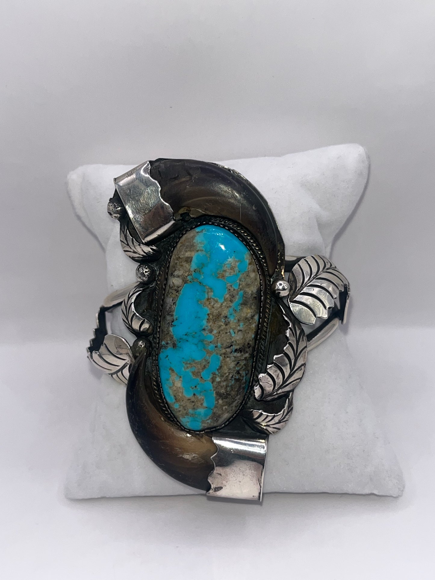 Native Style 925 Sterling Silver Bear Claw & Turquoise Bracelet