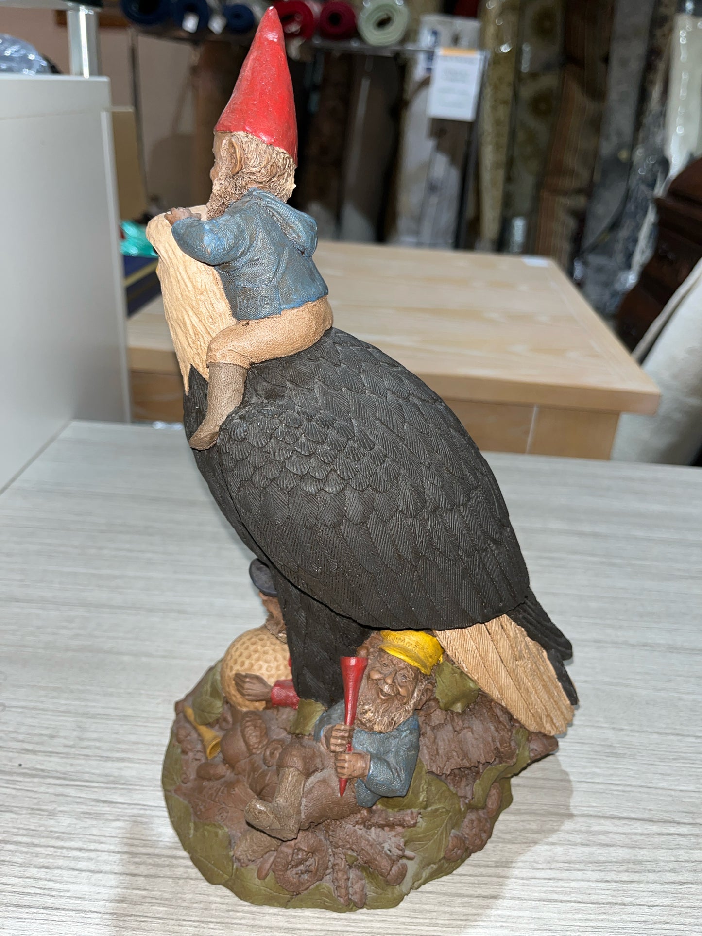 Cairn Tom Clark Eagle Statue
