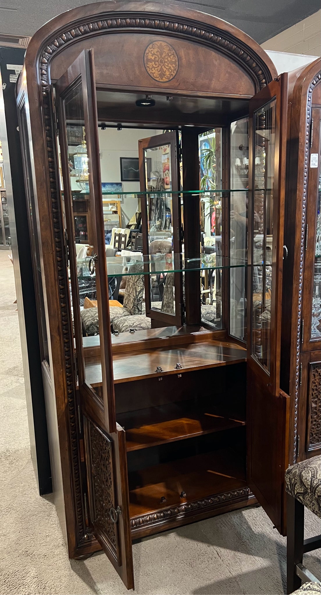 4 Door Arched Top Darkwood Cabinet