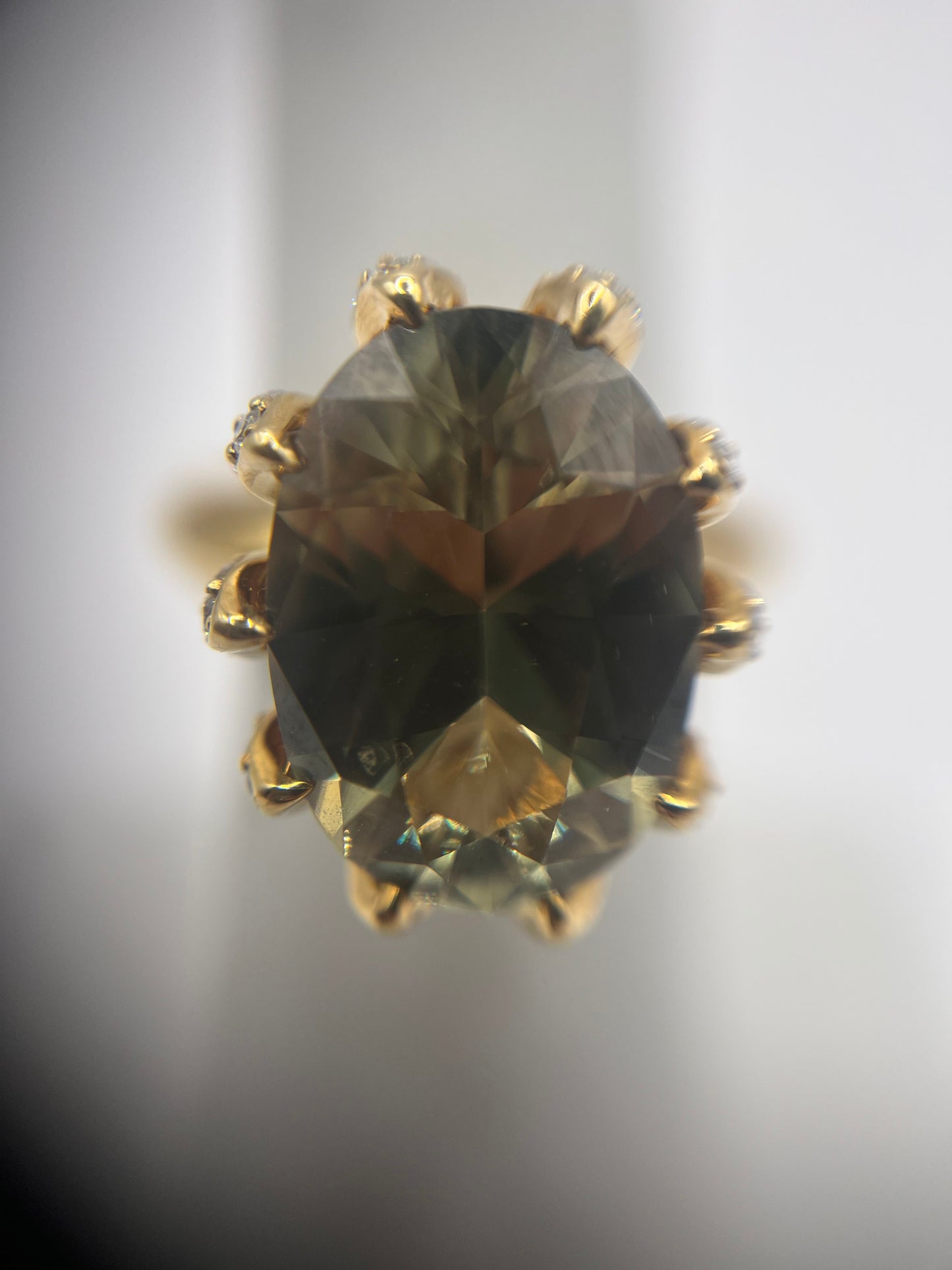 Kat Florence 18K Yellow Gold Zultanite & Diamond Ring