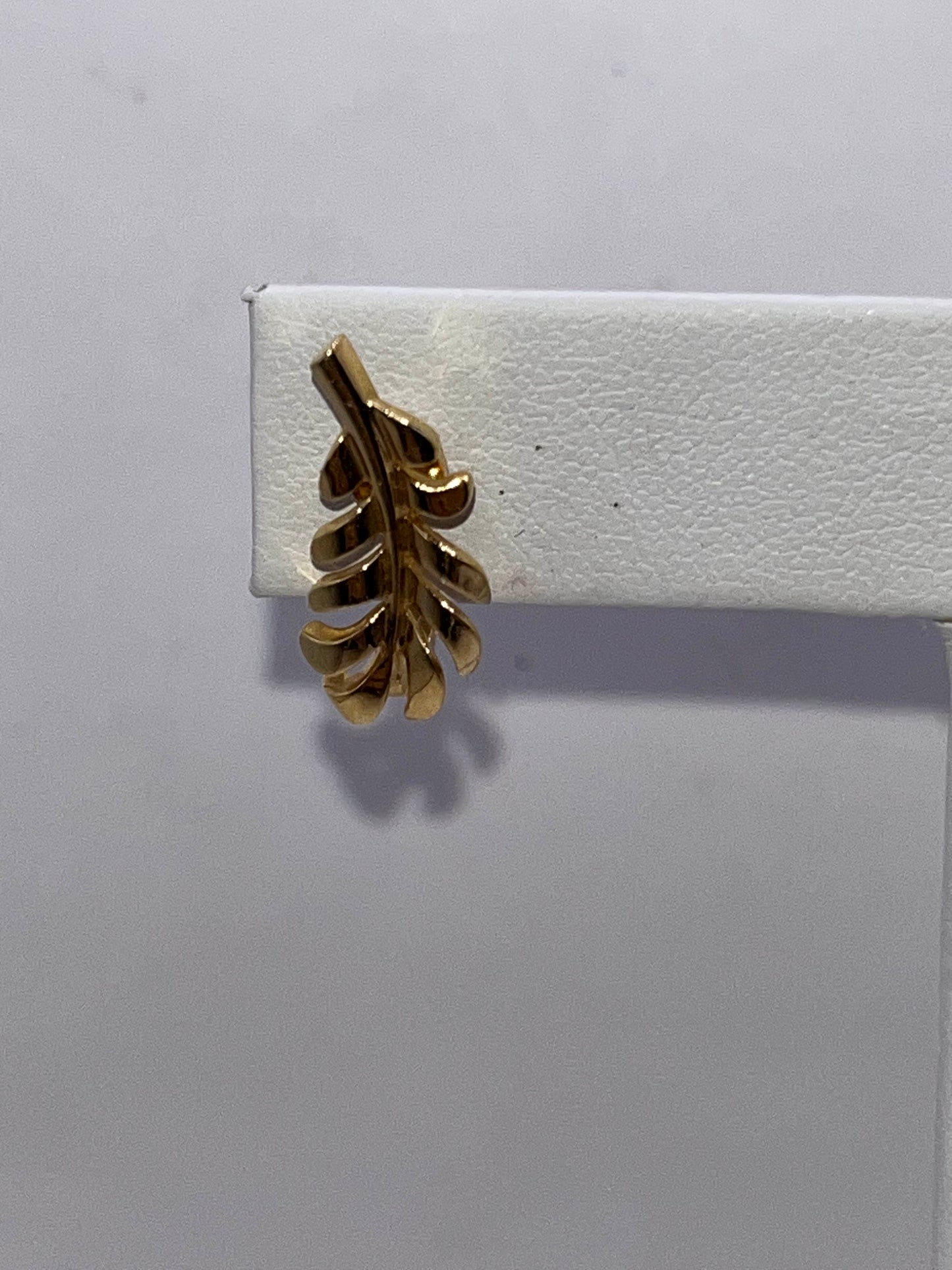 Chanel 18K Yellow Gold "Plume" Earrings