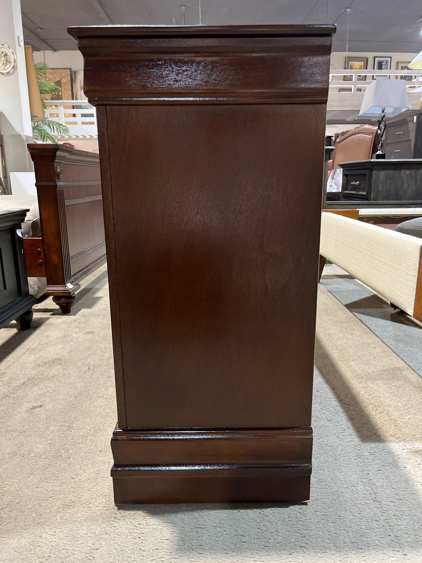 Dark Wood 6 Drawer Dresser