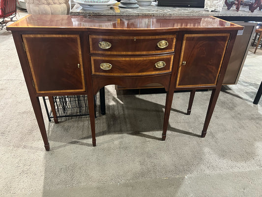Ethan Allen Federal Style 2 Drawer 2 Door Mahogany Buffet
