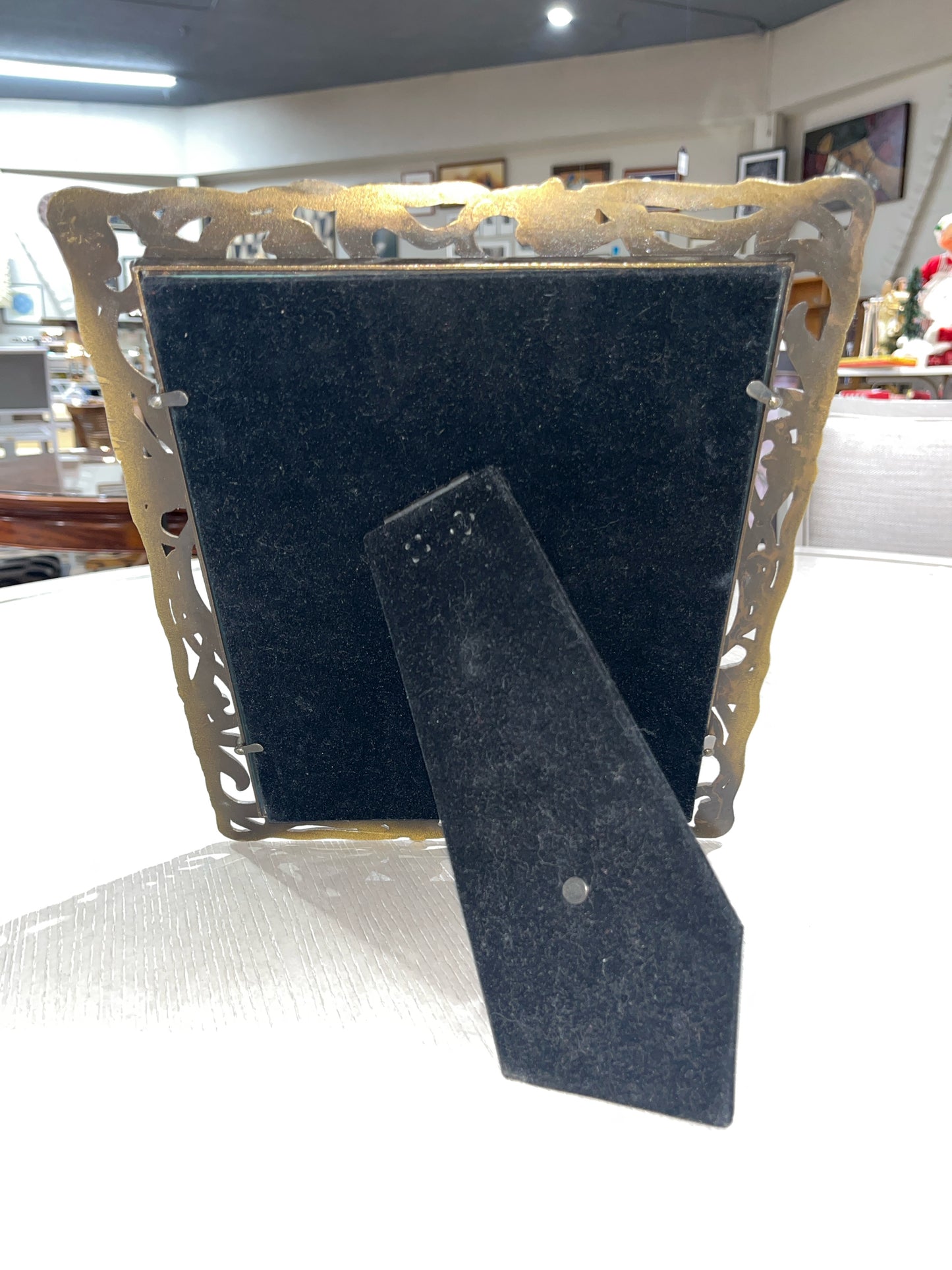 Metal Floral Picture Frame