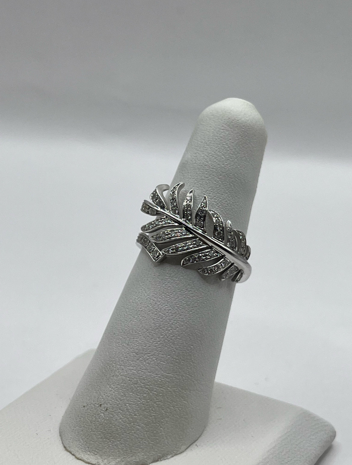 Chanel 18K White Gold & Diamond "Plume de Chanel" Ring