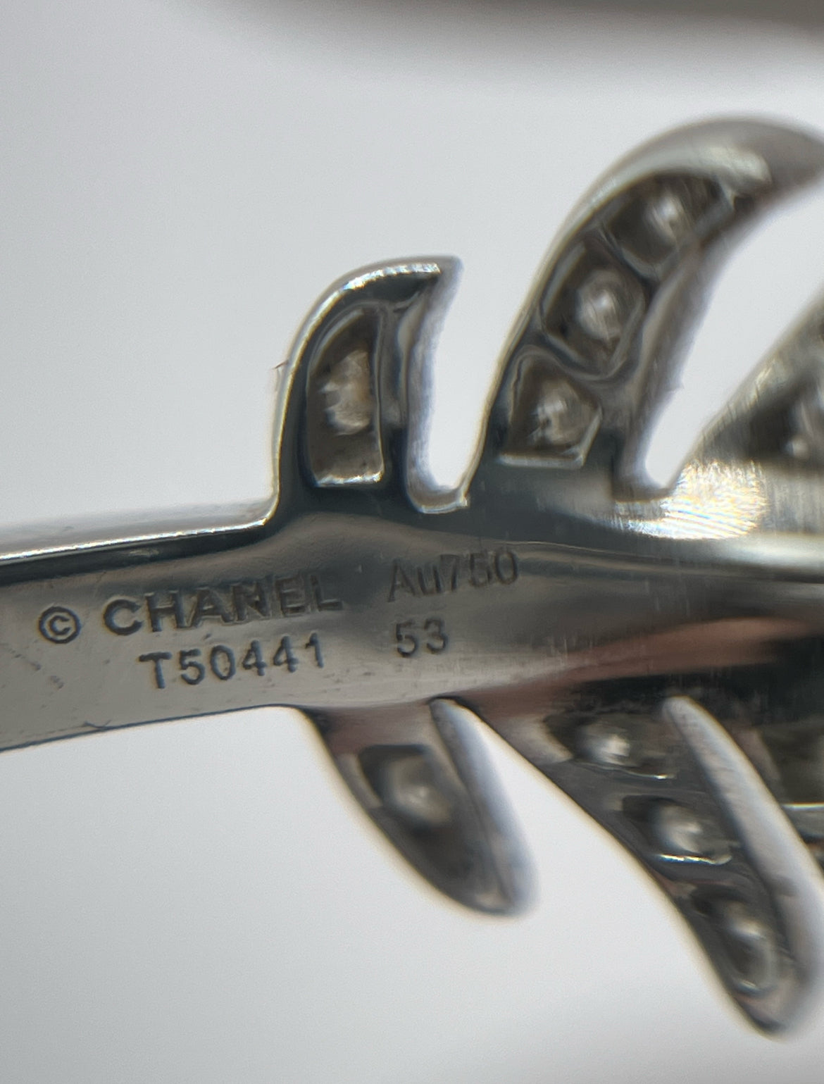 Chanel 18K White Gold & Diamond "Plume de Chanel" Ring