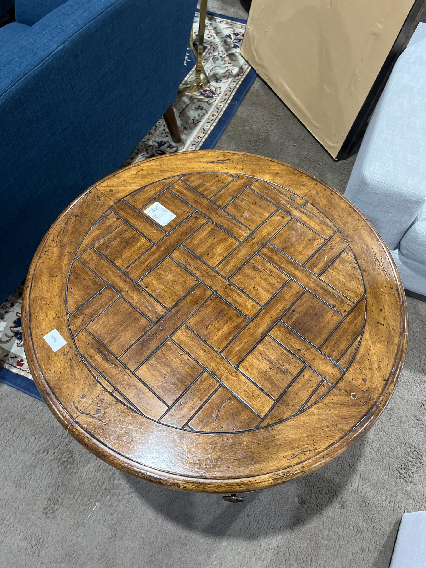 Round Darkwood Woven Top Side With Table Ornate Base