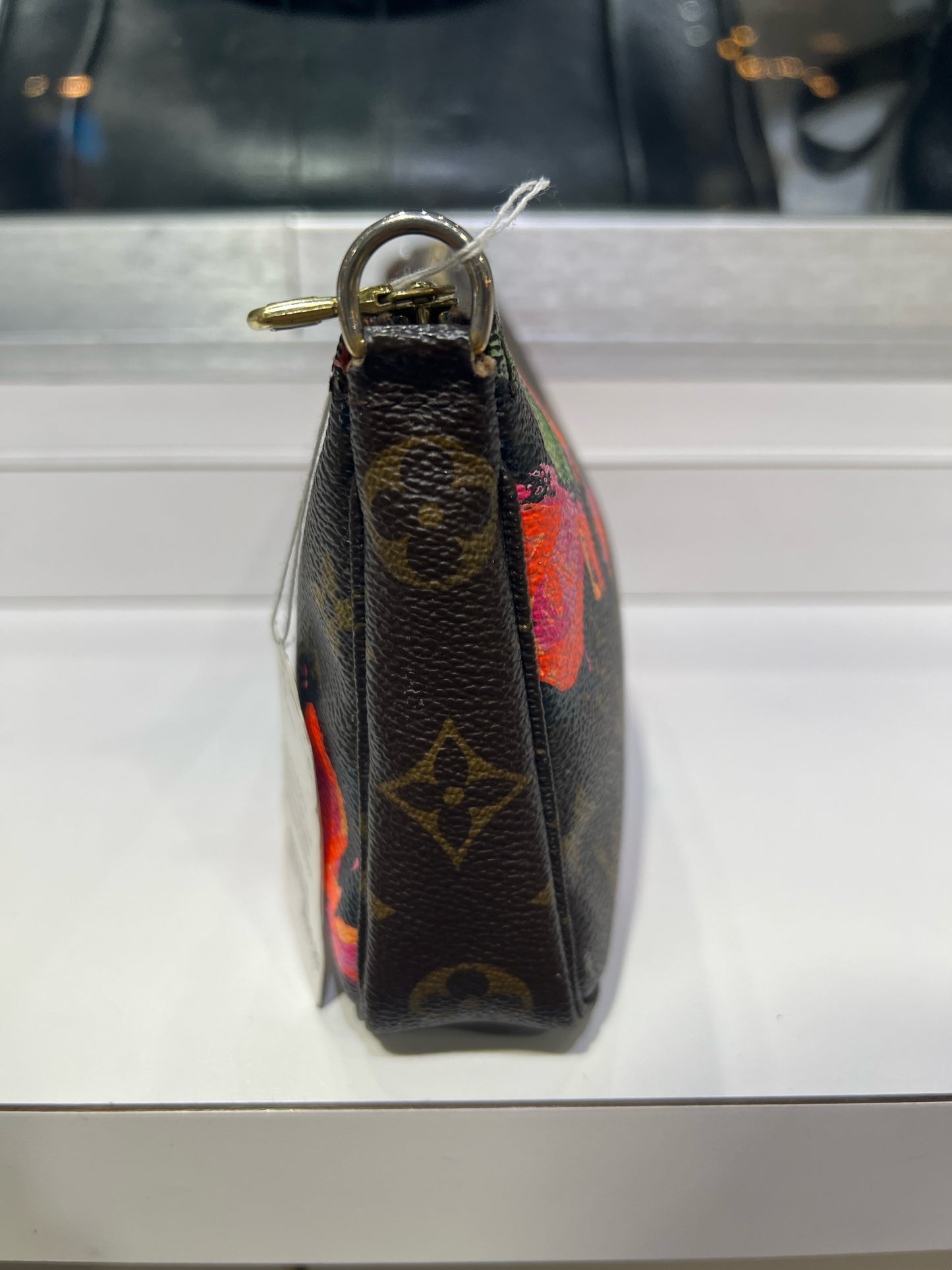 Louis Vuitton x Stephen Sprouce Roses Pouchette
