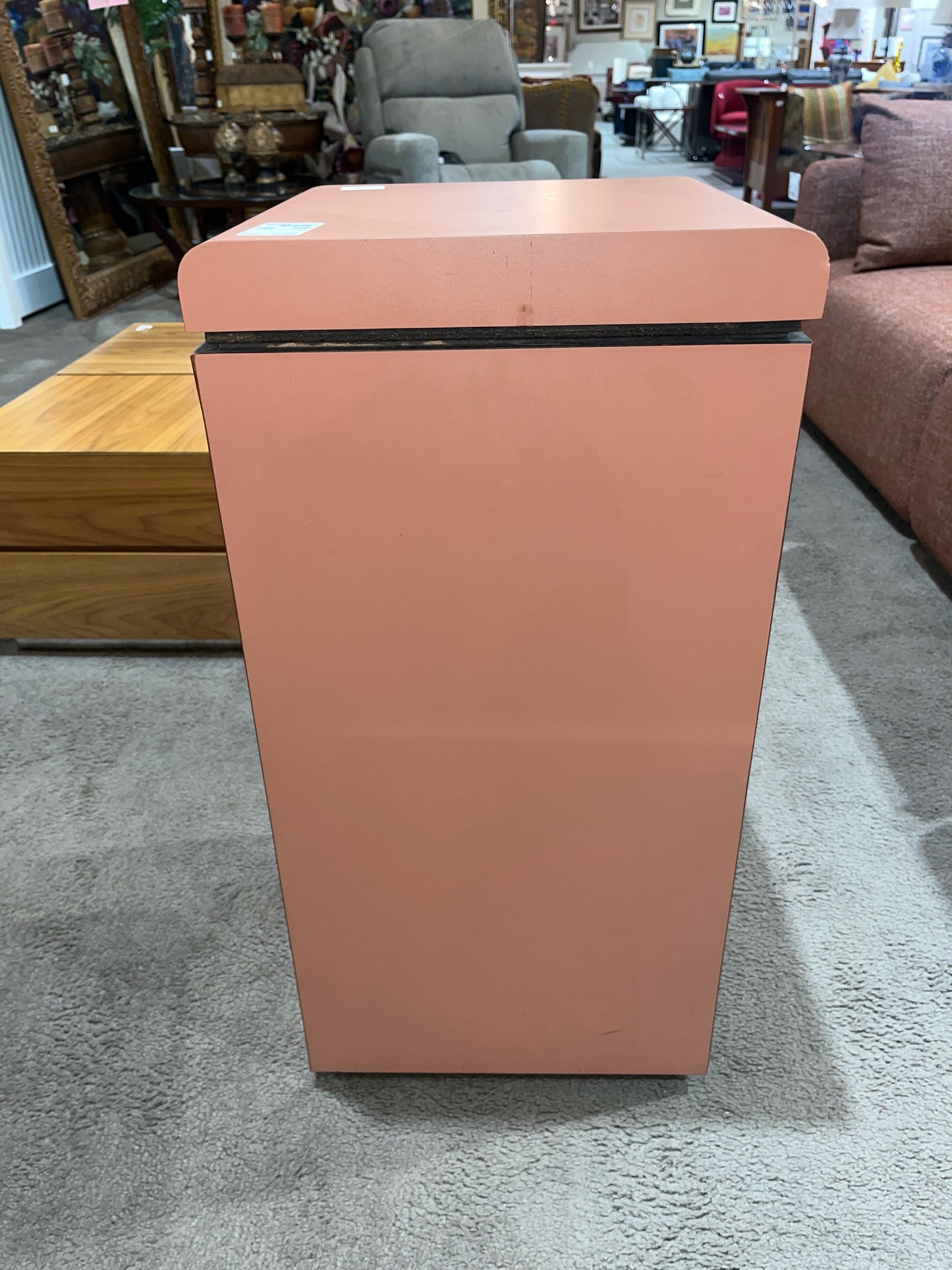 Mauve Veneered Wood Pedestal