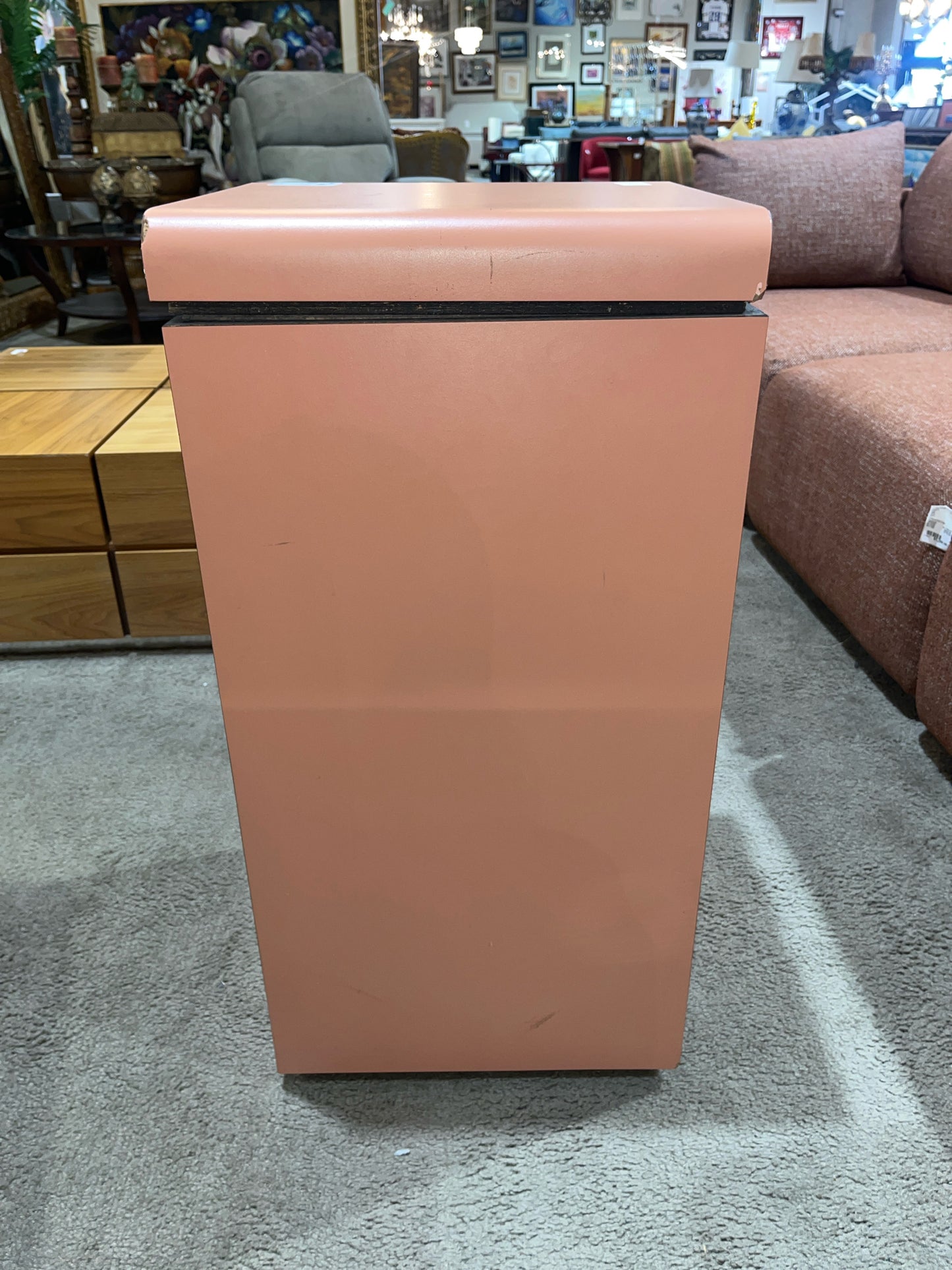 Mauve Veneered Wood Pedestal