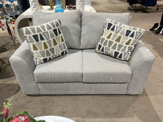 Michael Nicholas Designs Gray Tweed Loveseat with 2 pillows