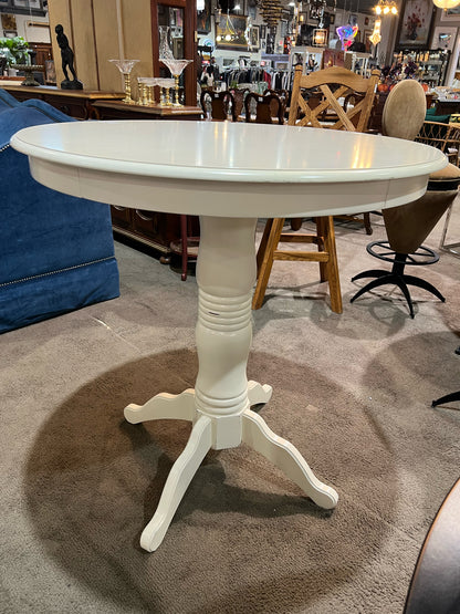 Pier 1 Round White Wood Pedestal Dining Table