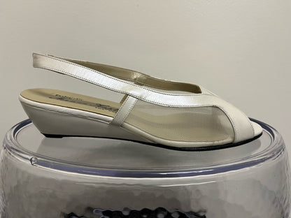 Norman Kaplan Vintage Pearl Silver Sling Back Shoes