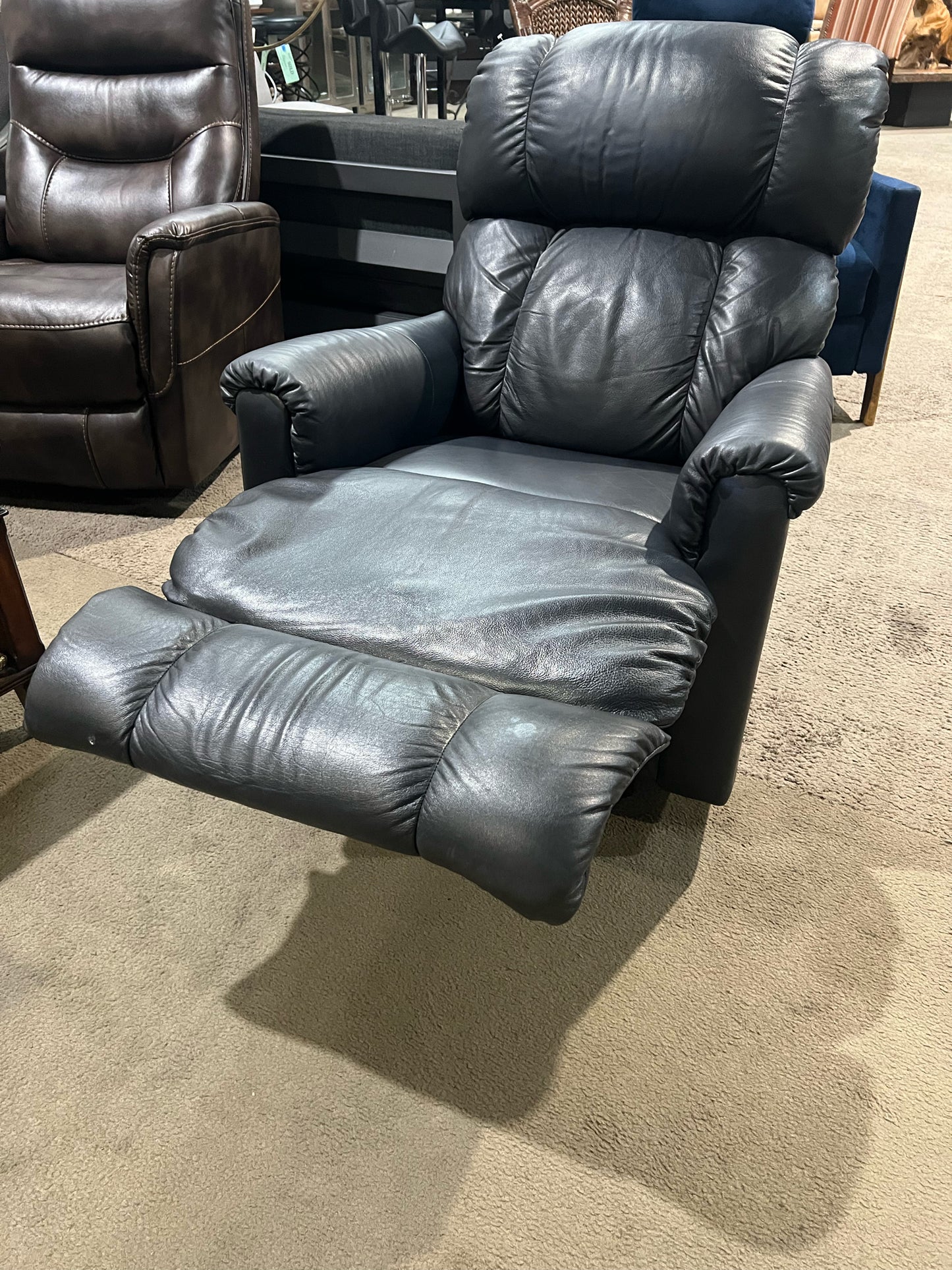 La-Z-Boy Black Leather & Wood Handle "Pinnacle" Manual Recliner
