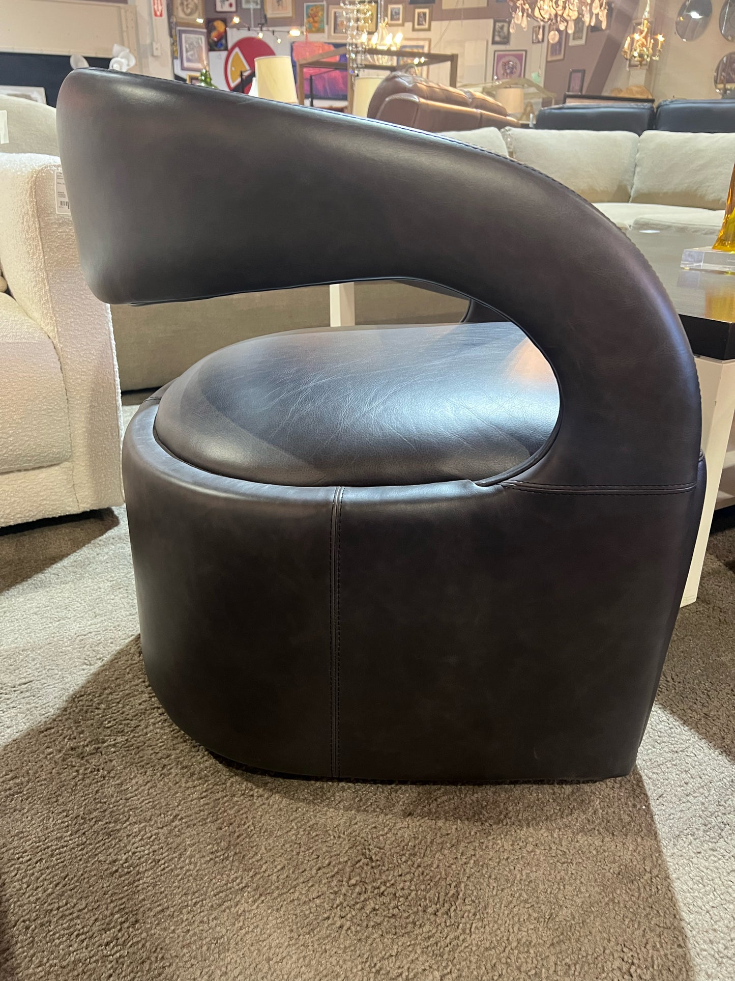 Brown Contemporary Leather Chair