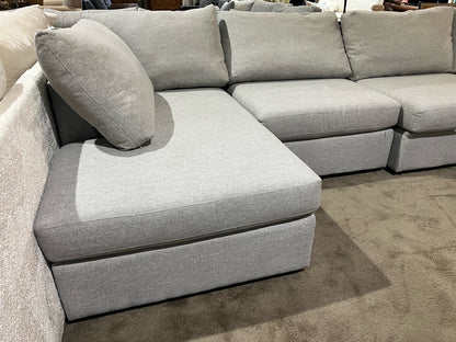Bassett Fog Gray Fabric "Beckham" Double Chaise Sofa