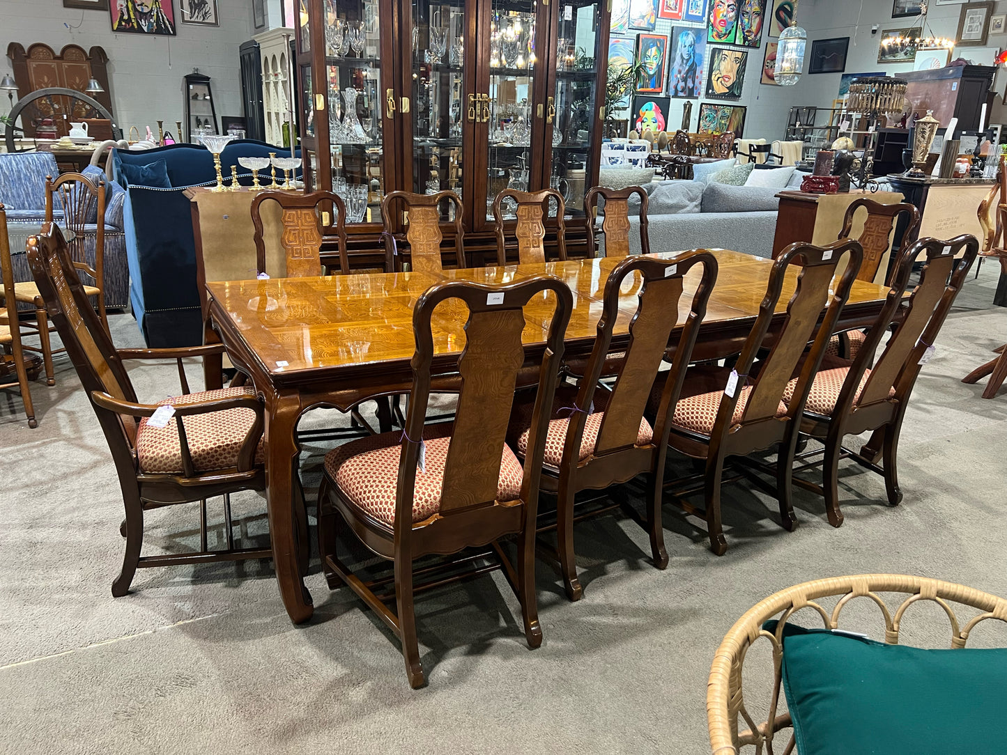 Universal Asian Dining Set