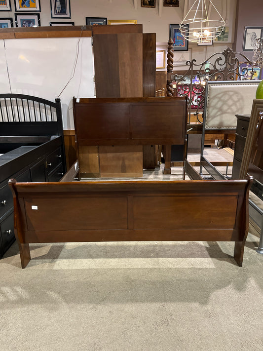 Queen Size Dark Wood Sleigh Bed