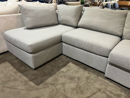 Bassett Fog Gray Fabric "Beckham" Double Chaise Sofa