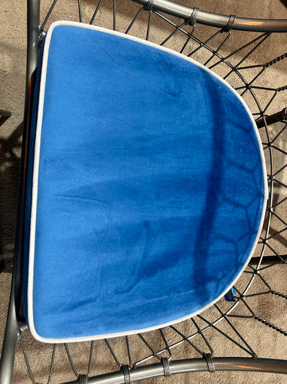 Arman Metal Chain Style Chair