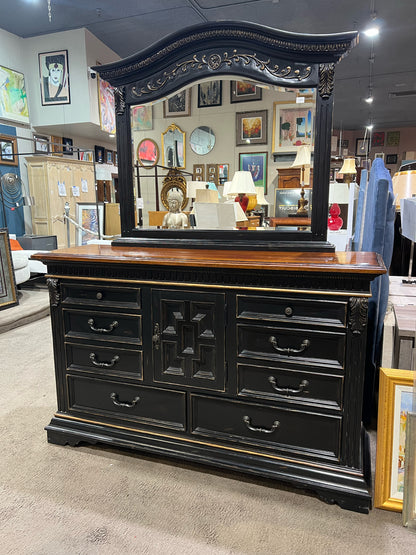 Black & Brown Dresser
