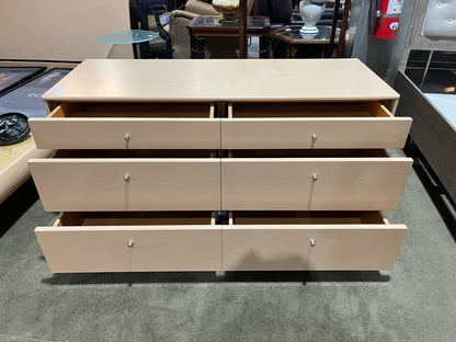 Light Wood 6 Drawer Dresser