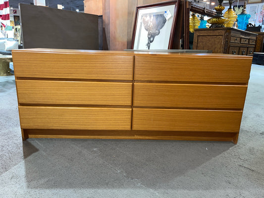 Scan Coll Danish Modern 6 Drawer Teak Dresser