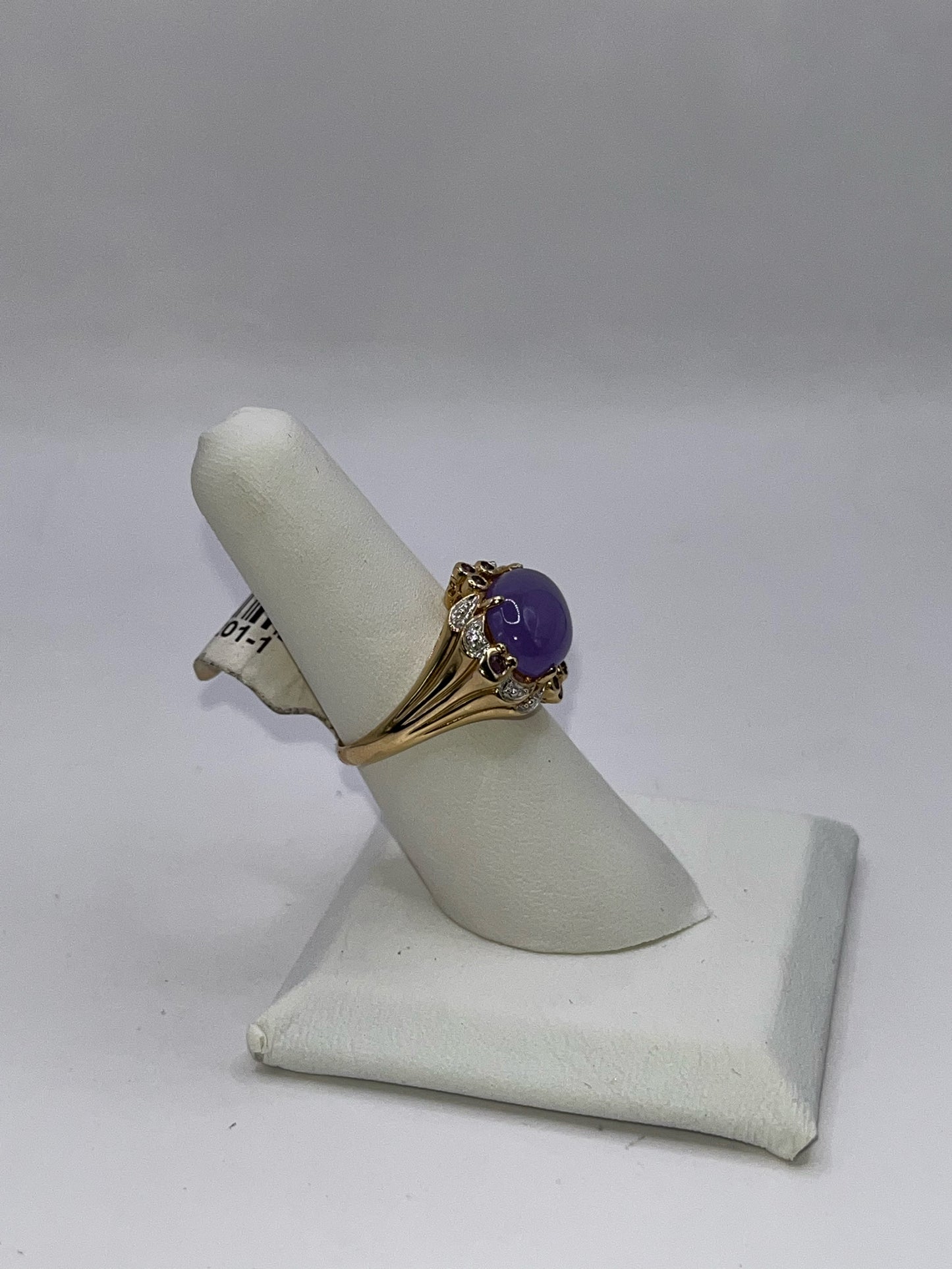 14K Yellow Gold Lavender Jade & Amethyst Ring