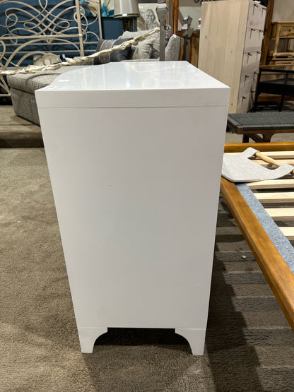 Lexington White Wood Avondale Chest of Drawers