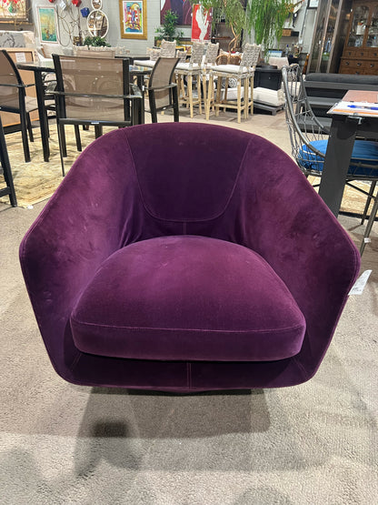 Bensen "U-Turn" Swivel Chair