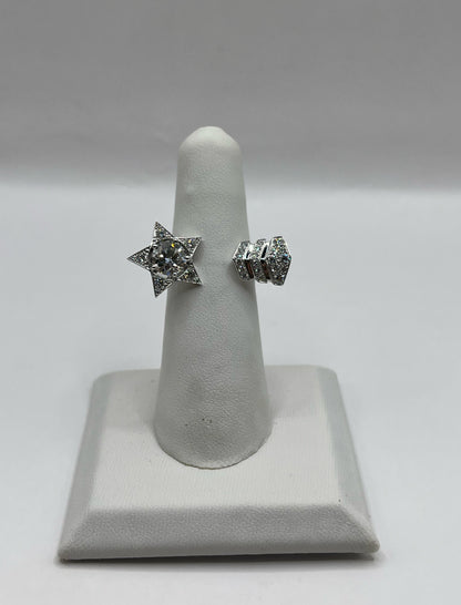 Chanel 18K White Gold & Diamond Comete Ring