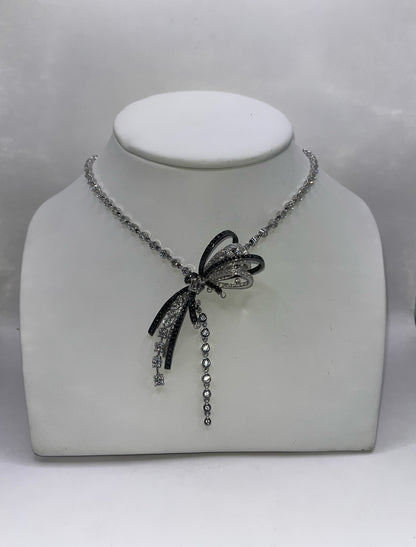 1932 Chanel 18K White Gold & Diamond "Rudan Series" Bowtie Necklace