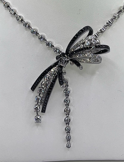 1932 Chanel 18K White Gold & Diamond "Rudan Series" Bowtie Necklace