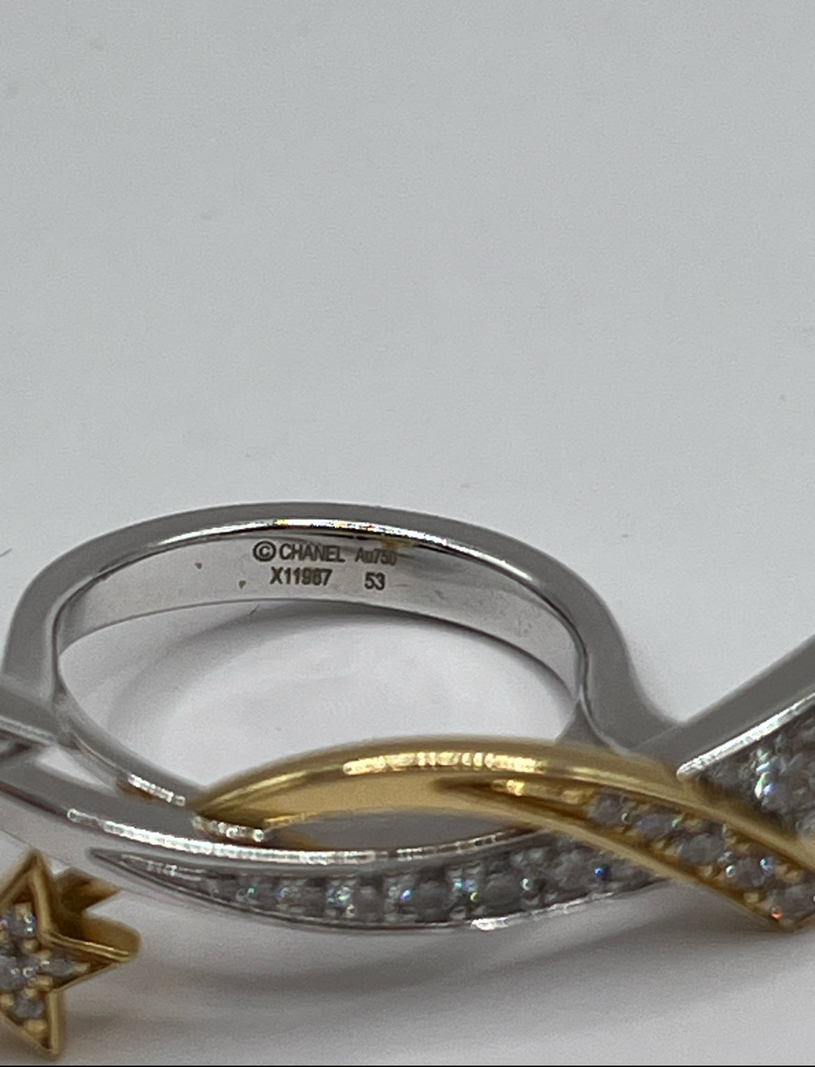 Chanel 18K Gold Diamond "Comet Etoile Filante" Ring