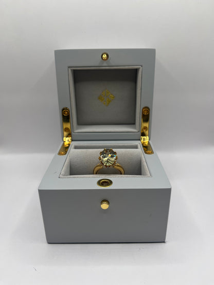 Kat Florence 18K Yellow Gold Zultanite & Diamond Ring