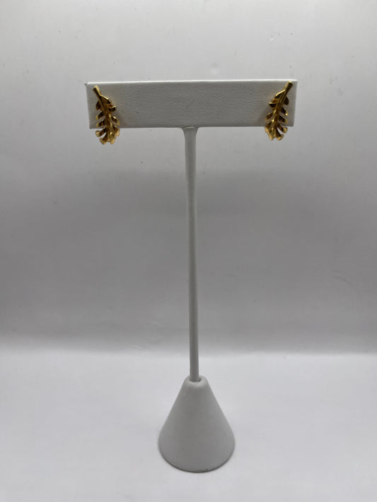 Chanel 18K Yellow Gold "Plume" Earrings