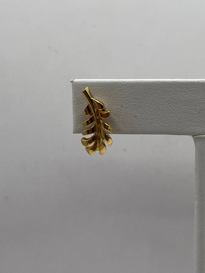 Chanel 18K Yellow Gold "Plume" Earrings