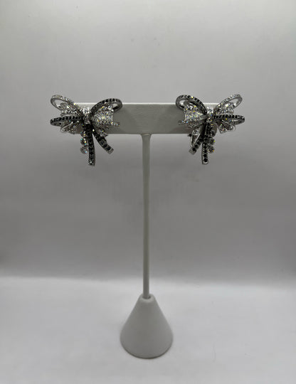1932 Chanel 18K White Gold & Diamond "Rudan Collection" Bowtie Earrings