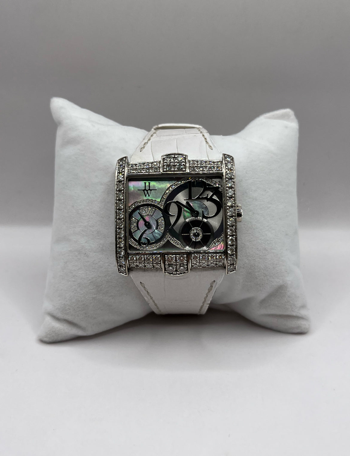Harry Winston 18K White Gold & Diamond "Avenue C" Watch