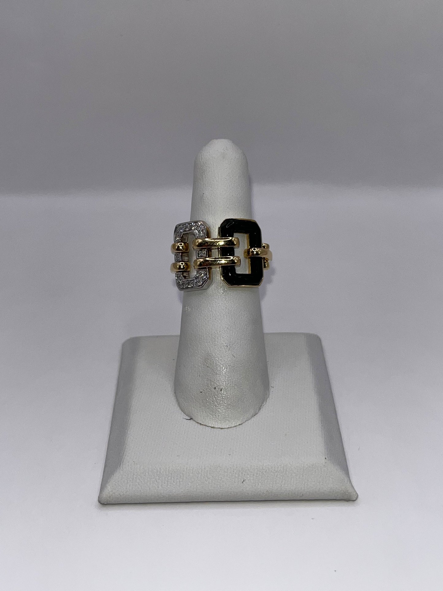 Chanel 18K Yellow Gold Diamond & Onyx Chain Link Ring