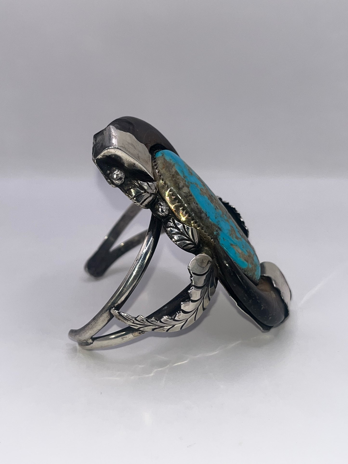 Native Style 925 Sterling Silver Bear Claw & Turquoise Bracelet