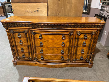 Pulaski Brown Wood Ornate Dresser