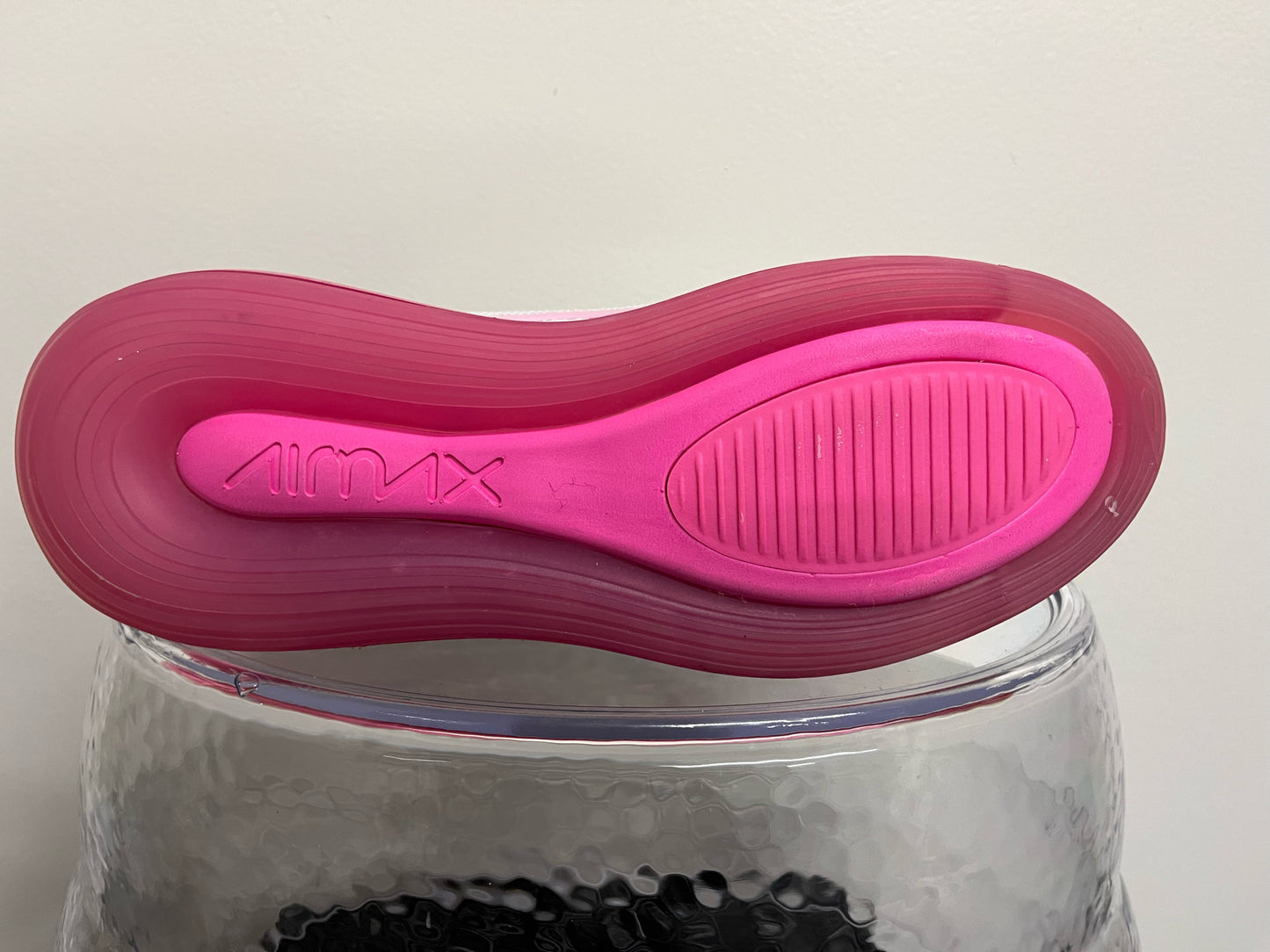 Nike Women's "Airmax 720" Pink & White Sneakers