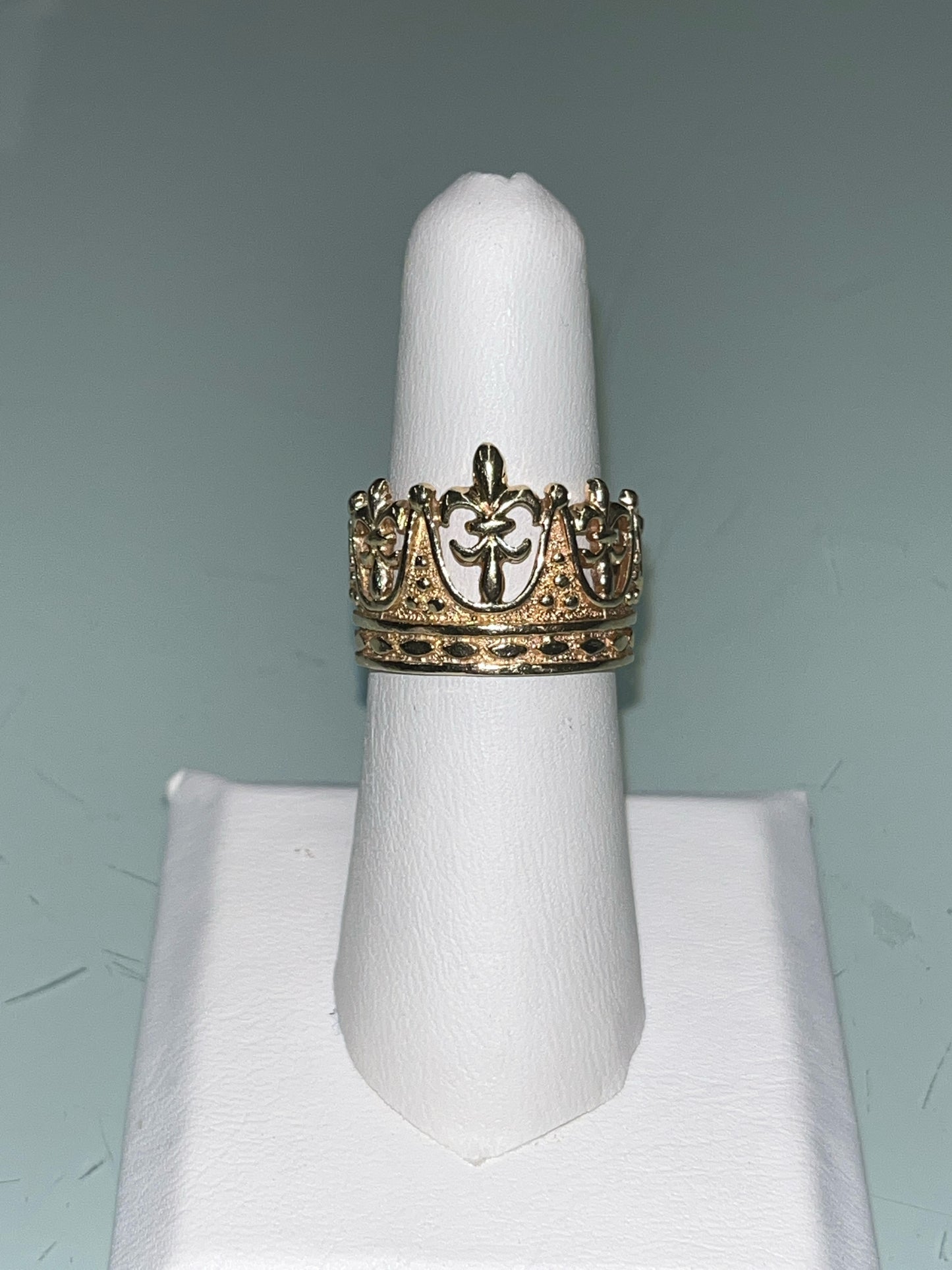 14K Yellow Gold Crown Ring