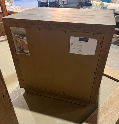 Harbour "Lara" Nightstand