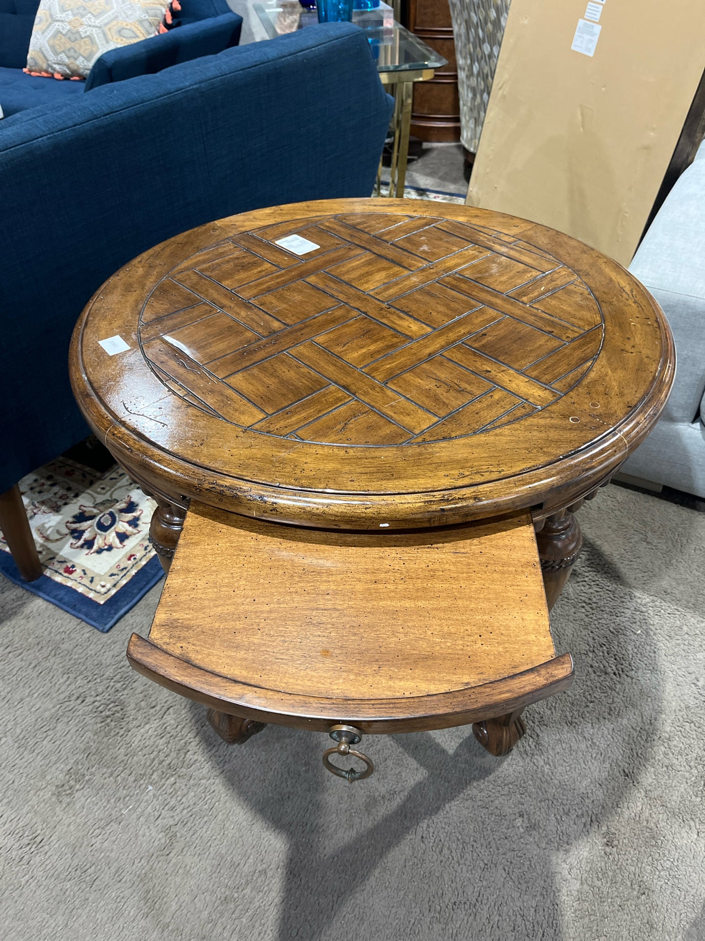Round Darkwood Woven Top Side With Table Ornate Base