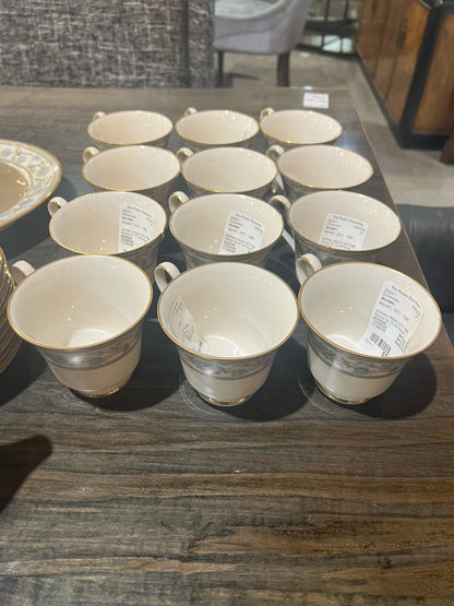 1975 - 1986 Noritake Miyoshi Service for 12 Dinnerware Set