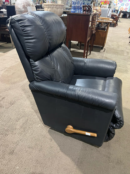 La-Z-Boy Black Leather & Wood Handle "Pinnacle" Manual Recliner